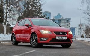 Редкий зверь. SEAT Leon FR: «Мощности хватает, чтобы в городе зажигать»